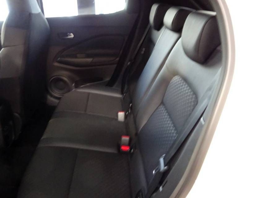 Fahrzeugabbildung Nissan Juke  1.0 DIG-T  N-Connecta  Navi