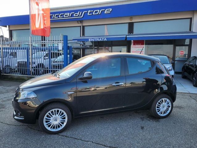 Lancia LANCIA Ypsilon 1.2 69 CV Gold