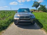 BMW X5 xDrive40d - Gute Ausstattung - BMW X5 aus 2012 mit Diesel-Antrieb