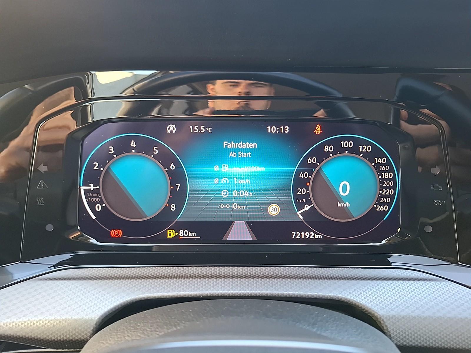 Volkswagen Golf VIII TSI Active LED Navi AID SHZ PDC, миниатюра 10