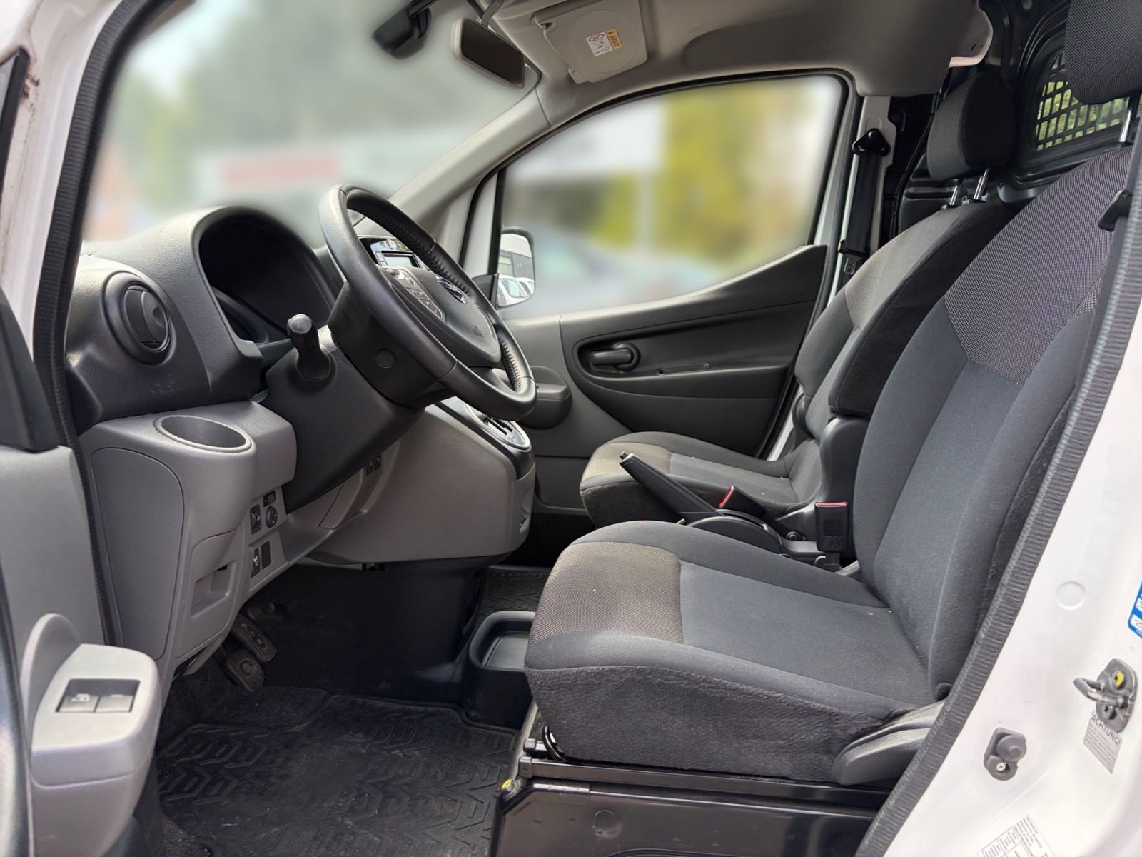 Fahrzeugabbildung Nissan e-NV200 Premium