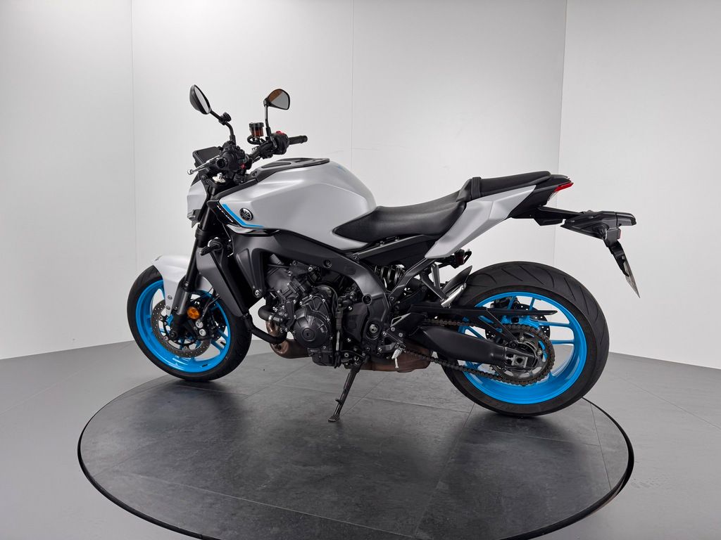 Fahrzeugabbildung Yamaha MT-09 *TOP-ZUSTAND *SERVICE NEU