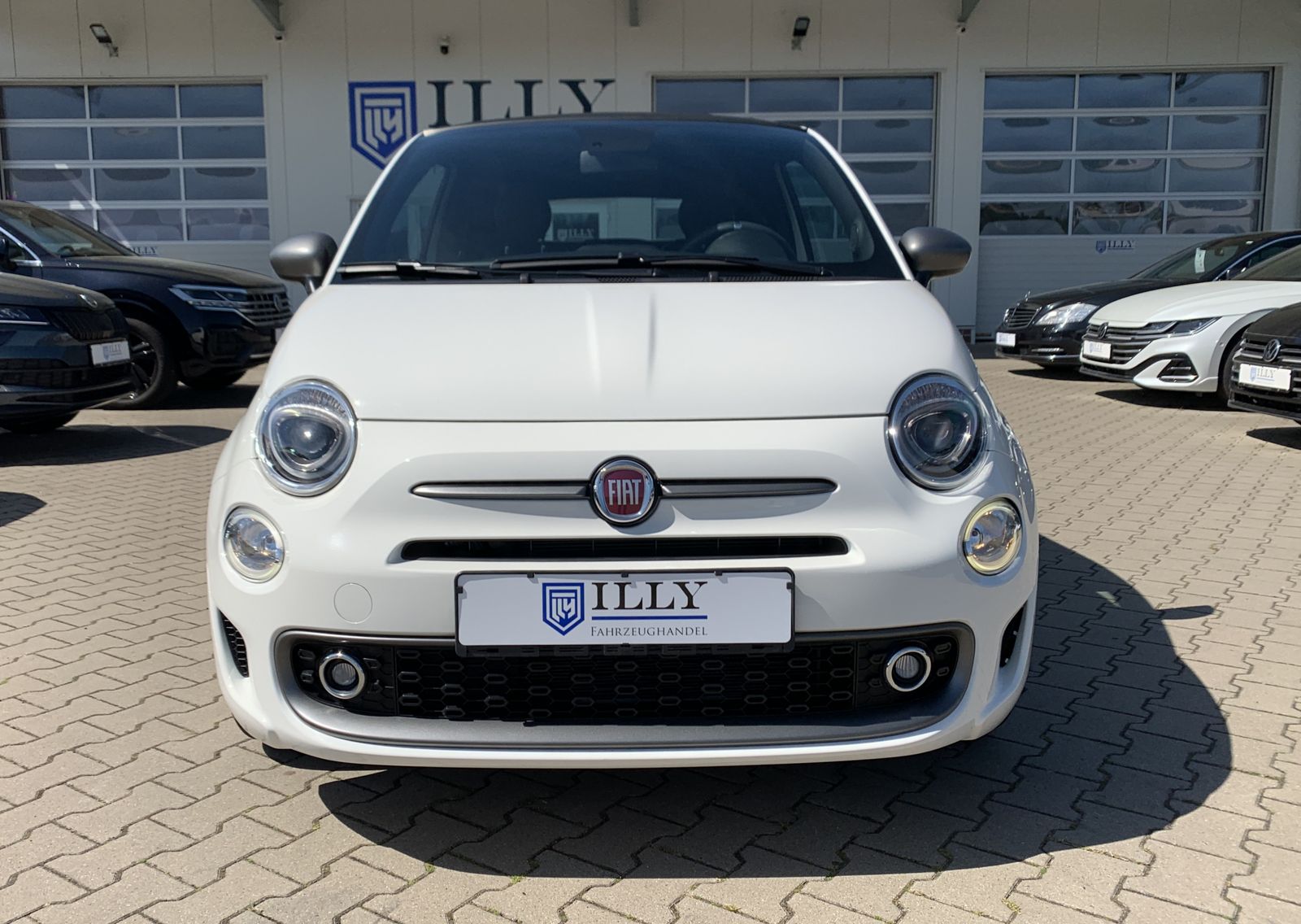 Fahrzeugabbildung Fiat 500C 1.0 GSE Hybrid*Sport*Leder*LED*MFL*CarPlay*