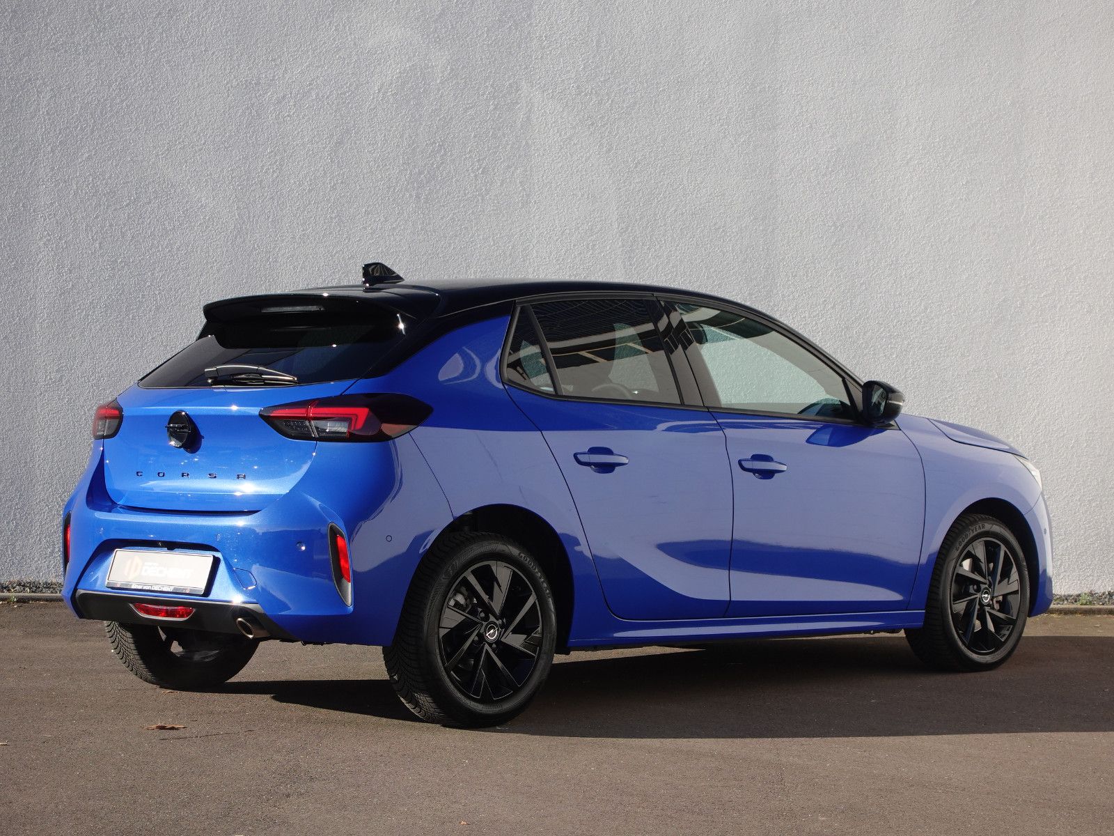 Fahrzeugabbildung Opel Corsa 1.2Turbo  GS Allwetter,SHZ,PDC,Kamera,Navi