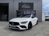 Mercedes-Benz CLA 180 AMG - NIGHTPAKET - SCHECKHEFT-ALCANTARA - Mercedes-Benz: C AMG