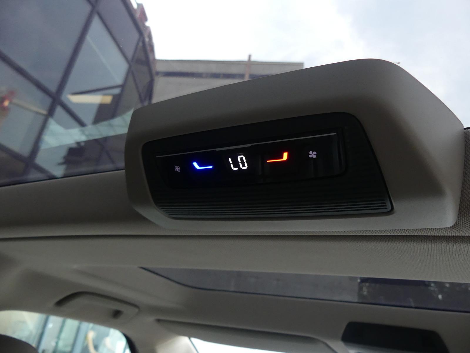 Volkswagen T7 Multivan 1.4 eHybrid Lang Life PANO/E-TÜREN/7