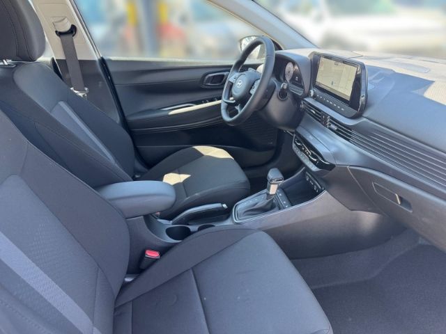 Fahrzeugabbildung Hyundai i20 1.0 T-GDI (90 PS) 7-DCT+Komfort-Paket+Bose