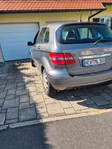 Mercedes-Benz B 180 NGT BlueEFFICIENCY - - Mercedes-Benz B-Klasse: Ngt