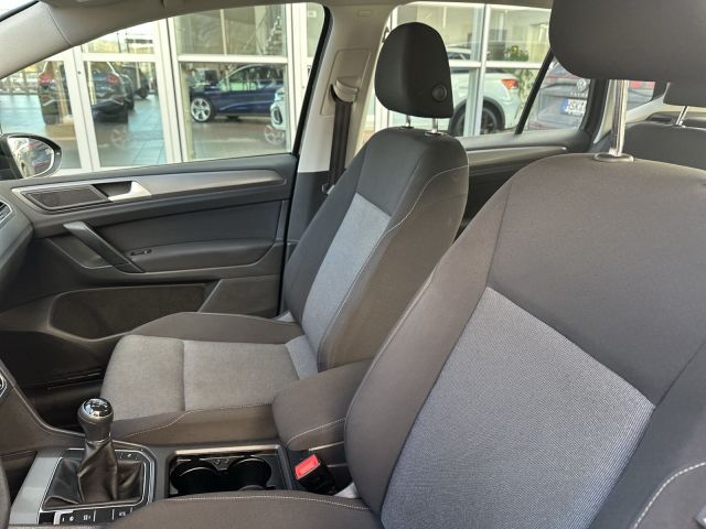 Golf VII Sportsvan 1.2 TSITrendline CLIMATRONIC