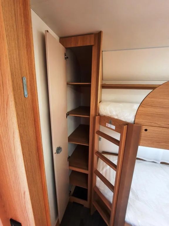 Fahrzeugabbildung LMC Vivo 522 K Sparen Sie 4.650,- €