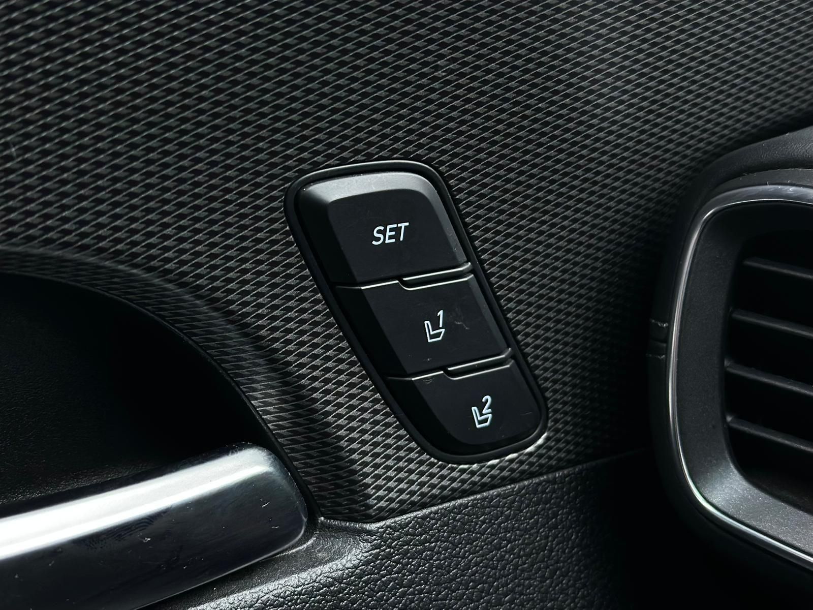 HYUNDAI SANTA FE 2.4GDI PREMIUM 4WD* LED#4xSHZ#LH#KEYLES - Image 23