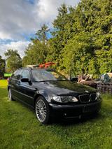 BMW e46 330i Touring - BMW 330 mit Benzin-Antrieb: Kombi, 330i E46