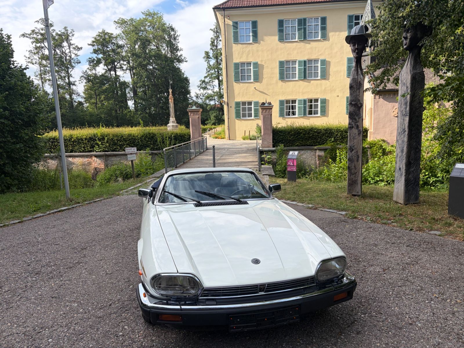 JAGUAR XJSC 2