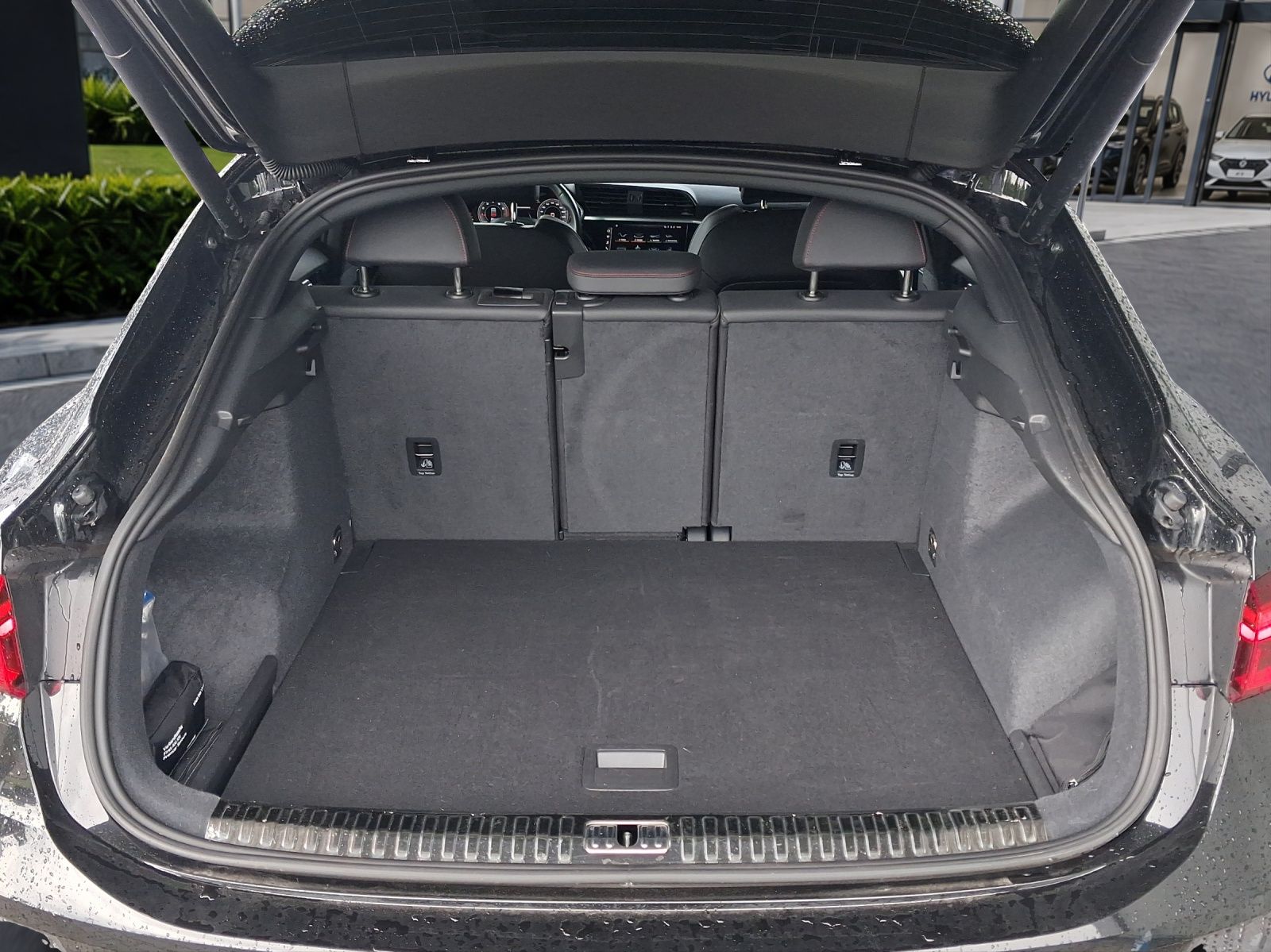 Audi Q3 Sportback 40 TFSI quattro S line Matrix ACC R foto 14