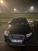 Audi S3 2.0 TFSI - - Audi S3 mit Benzin-Antrieb: Sportwagen