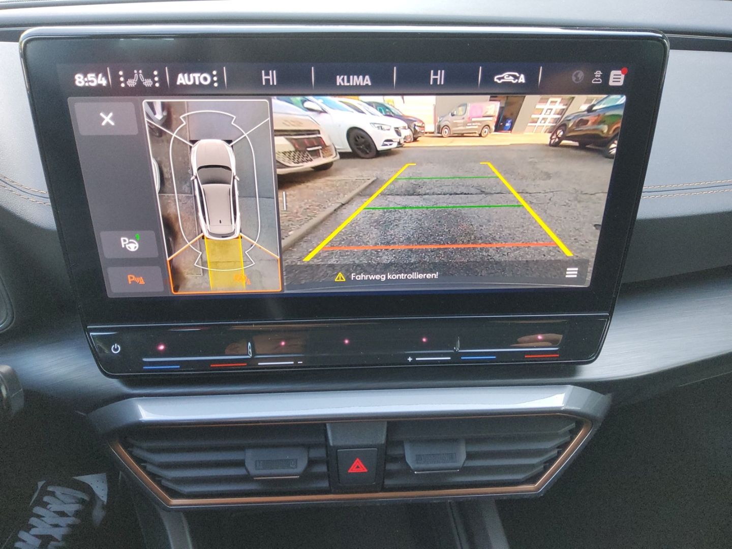 Fahrzeugabbildung CUPRA Formentor LED SHZ ACC PDC 360Grad Navi Keyless C