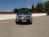 Toyota 5.7L V8 Tundra Crewmax - Toyota Tundra Gebrauchtwagen