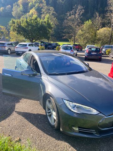 Tesla Model S P85 P FREE SUPERCHARGER Batterie NEU