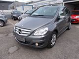 Mercedes-Benz B -Klasse 180 Autom.,Lam.dach.Navy.AHK.abn.Neu - Mercedes-Benz B 180 aus 2010