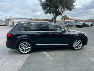 Audi Q7 - 6