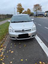 Toyota Corolla Verso 1,8 L Automatik - Toyota Corolla Verso Gebrauchtwagen in Berlin