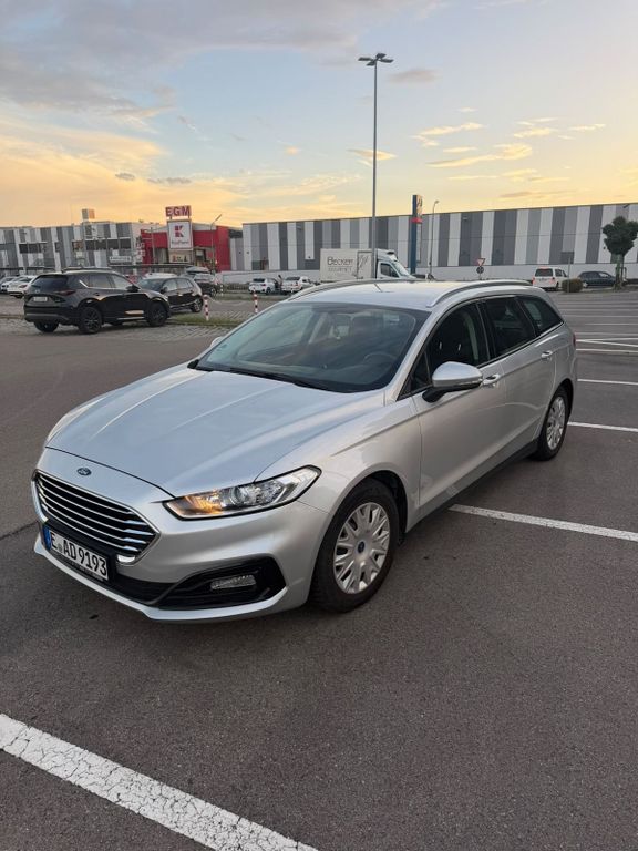 Image of Ford Mondeo