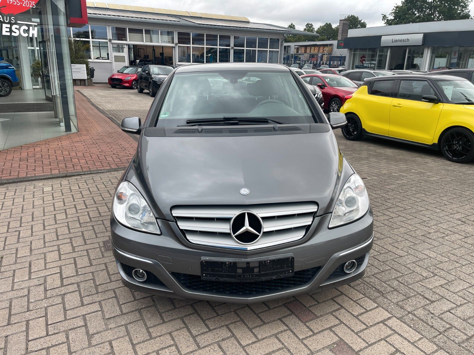 Fahrzeugabbildung Mercedes-Benz B 170 Klima