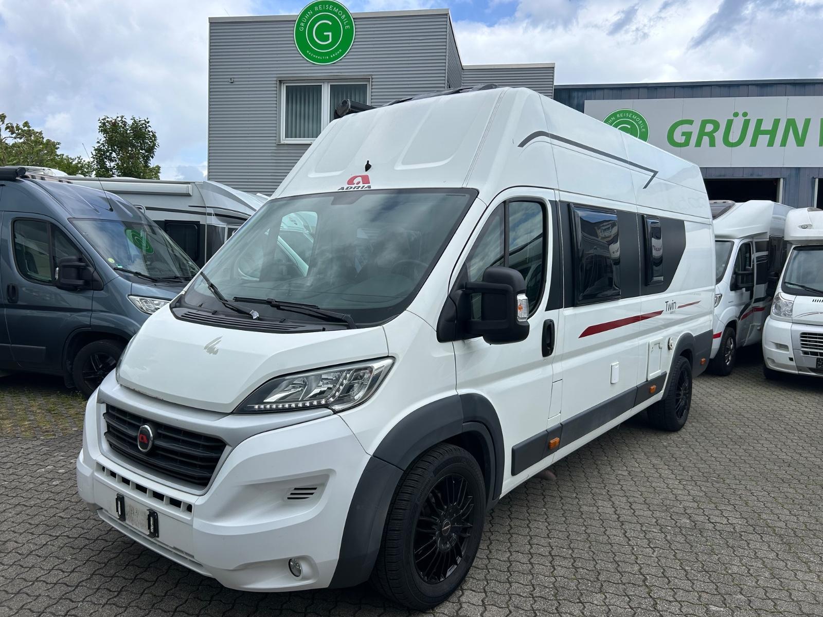 Adria Twin 640 SHX