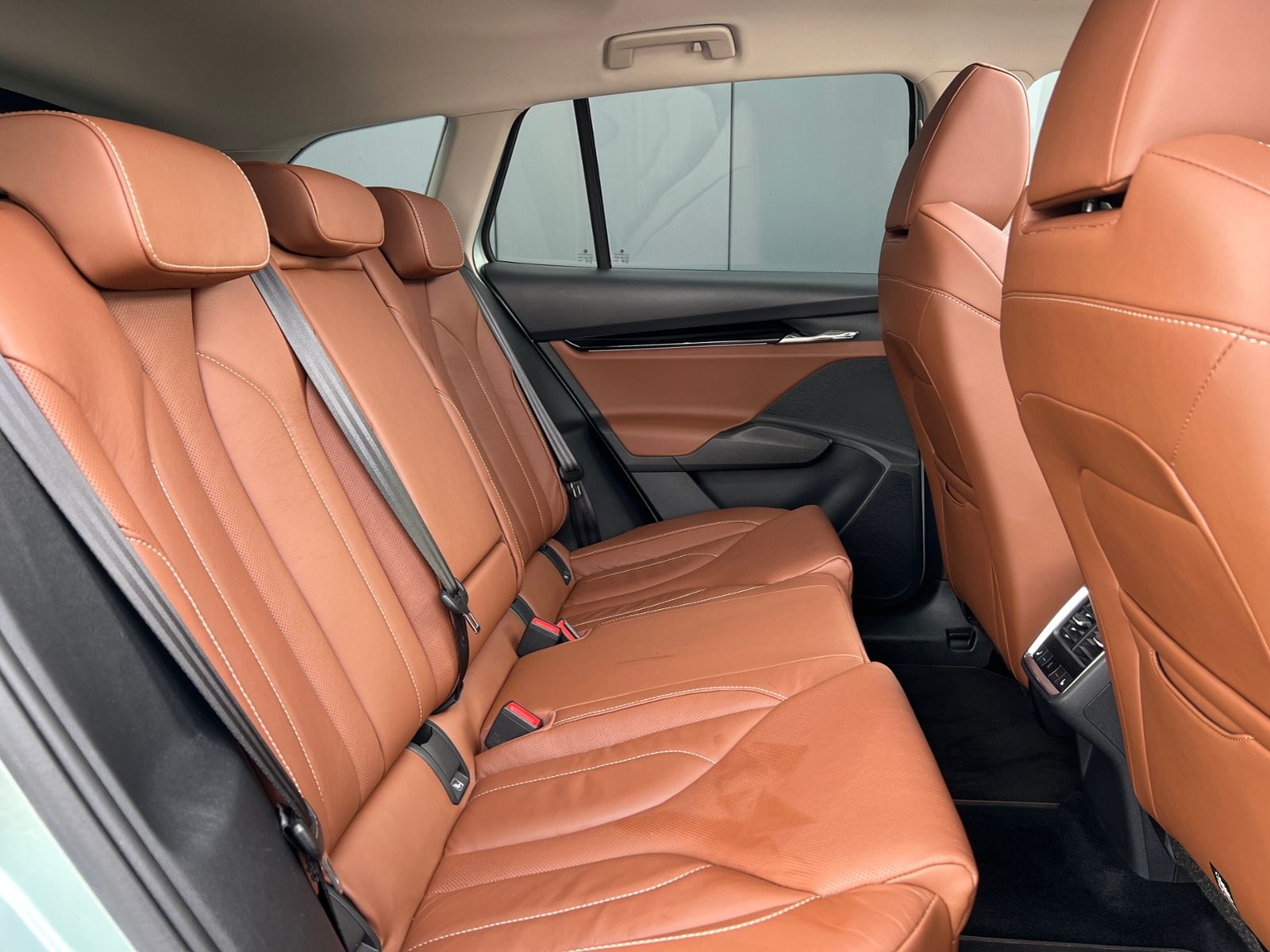 Fahrzeugabbildung SKODA Enyaq iV 80 ecoSuite *Leder, Wärmep.,Panorama, A