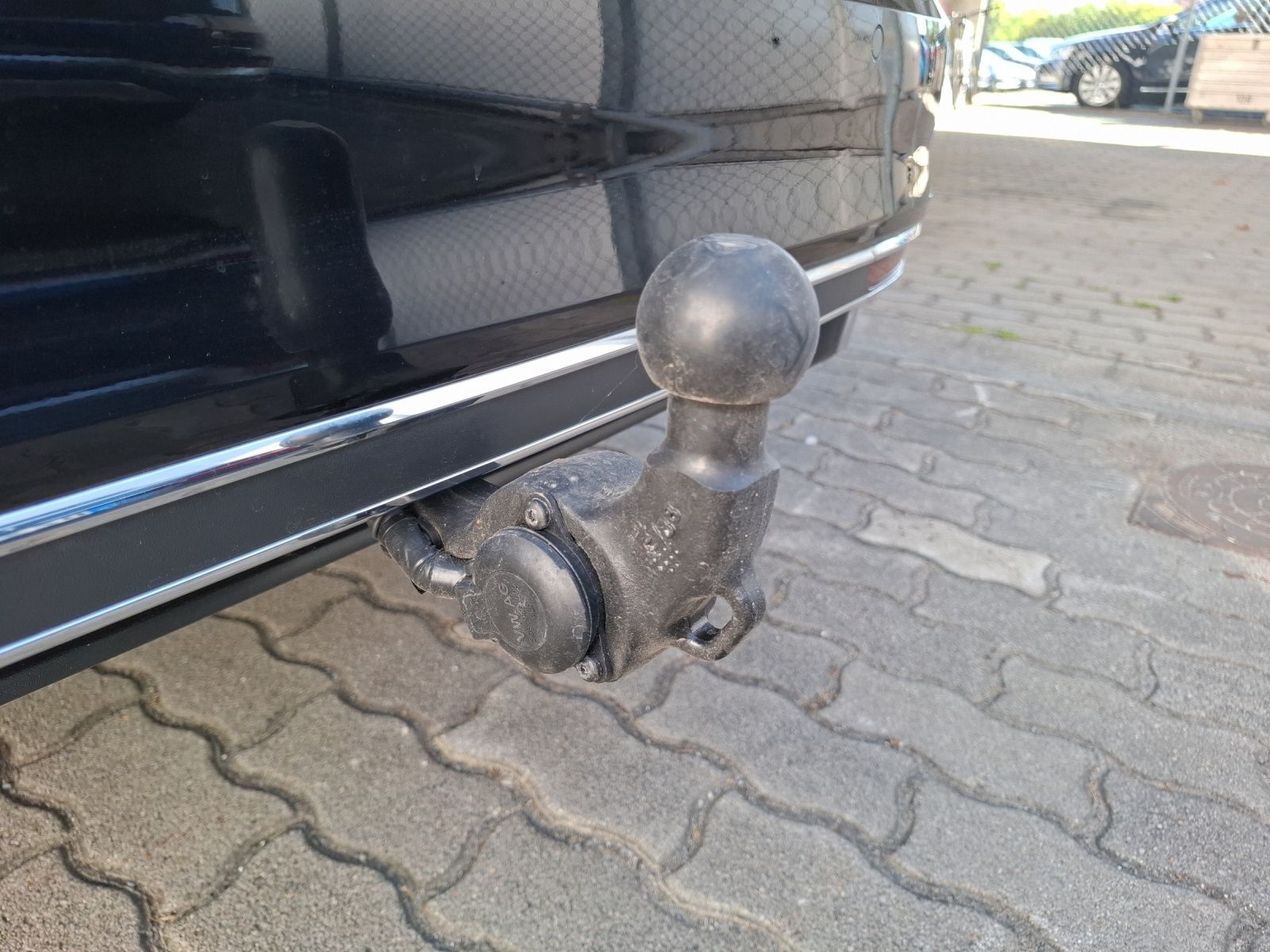 Fahrzeugabbildung Volkswagen Passat Variant TDI Elegance DSG STH Matrix AHK N