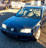 Volkswagen VW Bora 1,6 Kombi TÜV NEU - Volkswagen Bora mit Benzin-Antrieb: Kombi