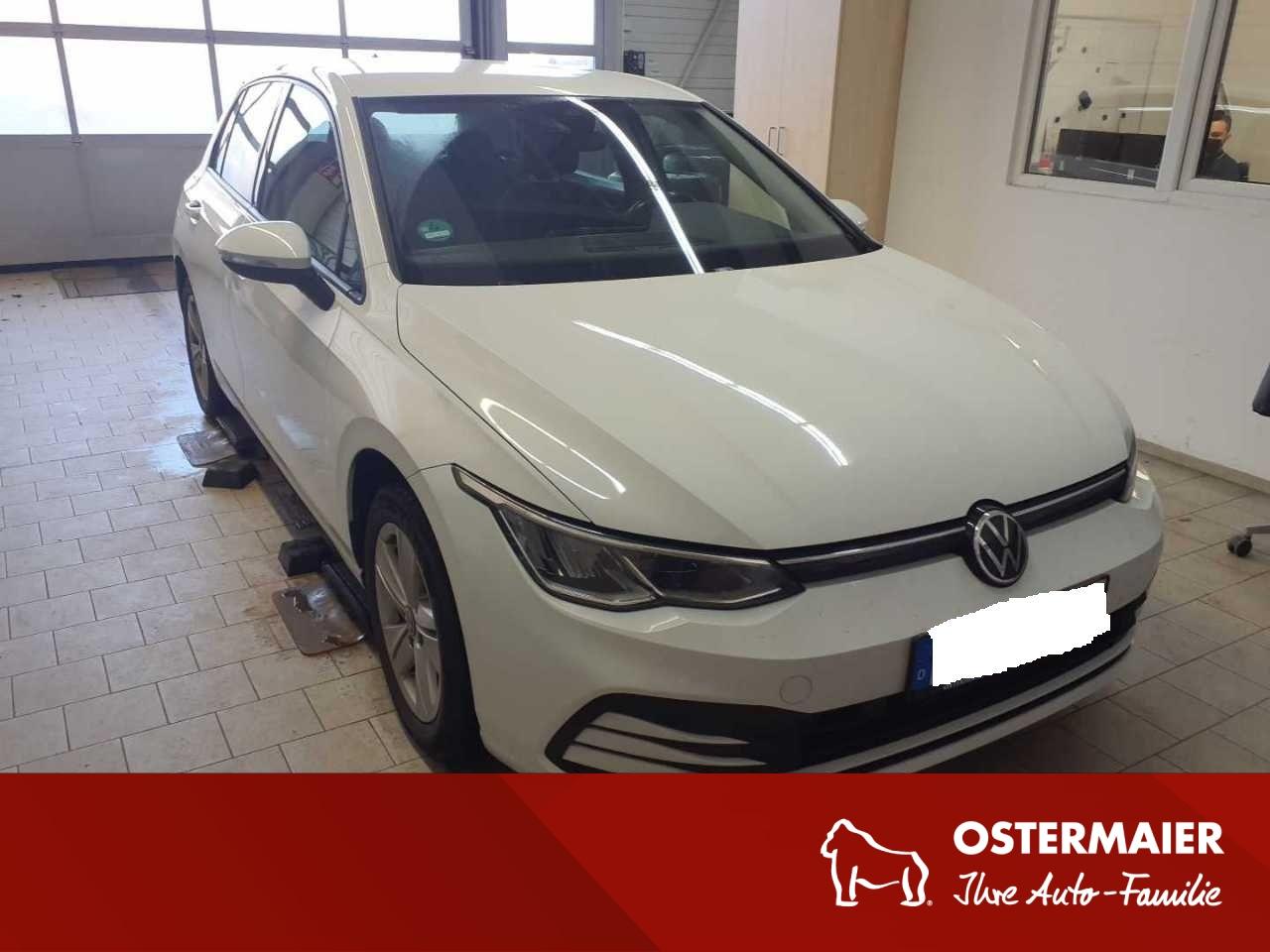 Volkswagen Golf VIII LIFE 2.0TDI 150PS DSG ACC.AHK.LED.NAVI