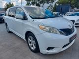 Toyota Sienna 3.5 LE *Automatik*Klima*7 Sitzer - Toyota Sienna 7-Sitzer