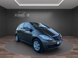 Mercedes-Benz A 180 A -Klasse /1.HAND/AUTOM./TEMP/PDC - gebrauchte Mercedes-Benz A-Klasse aus dem Jahr 2011