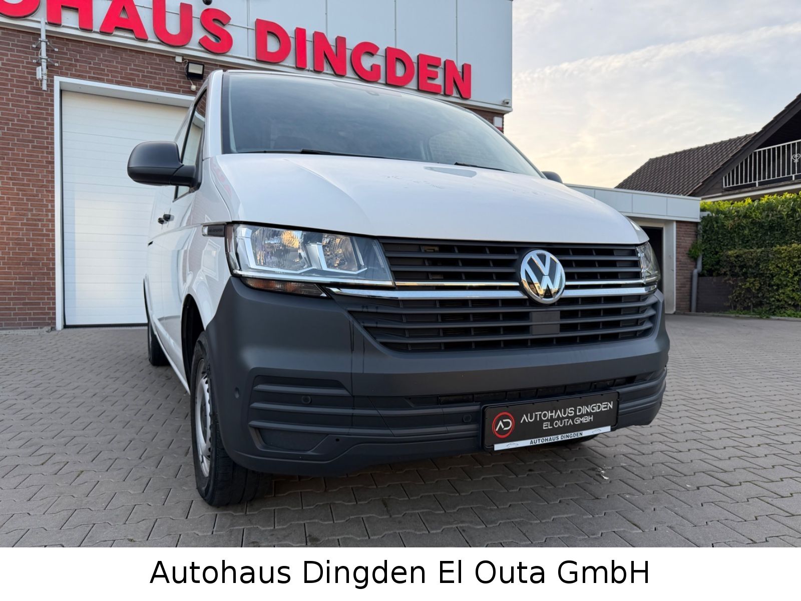 Volkswagen T6.1 Transporter Kasten 2.0 TDI Lang imagem 2