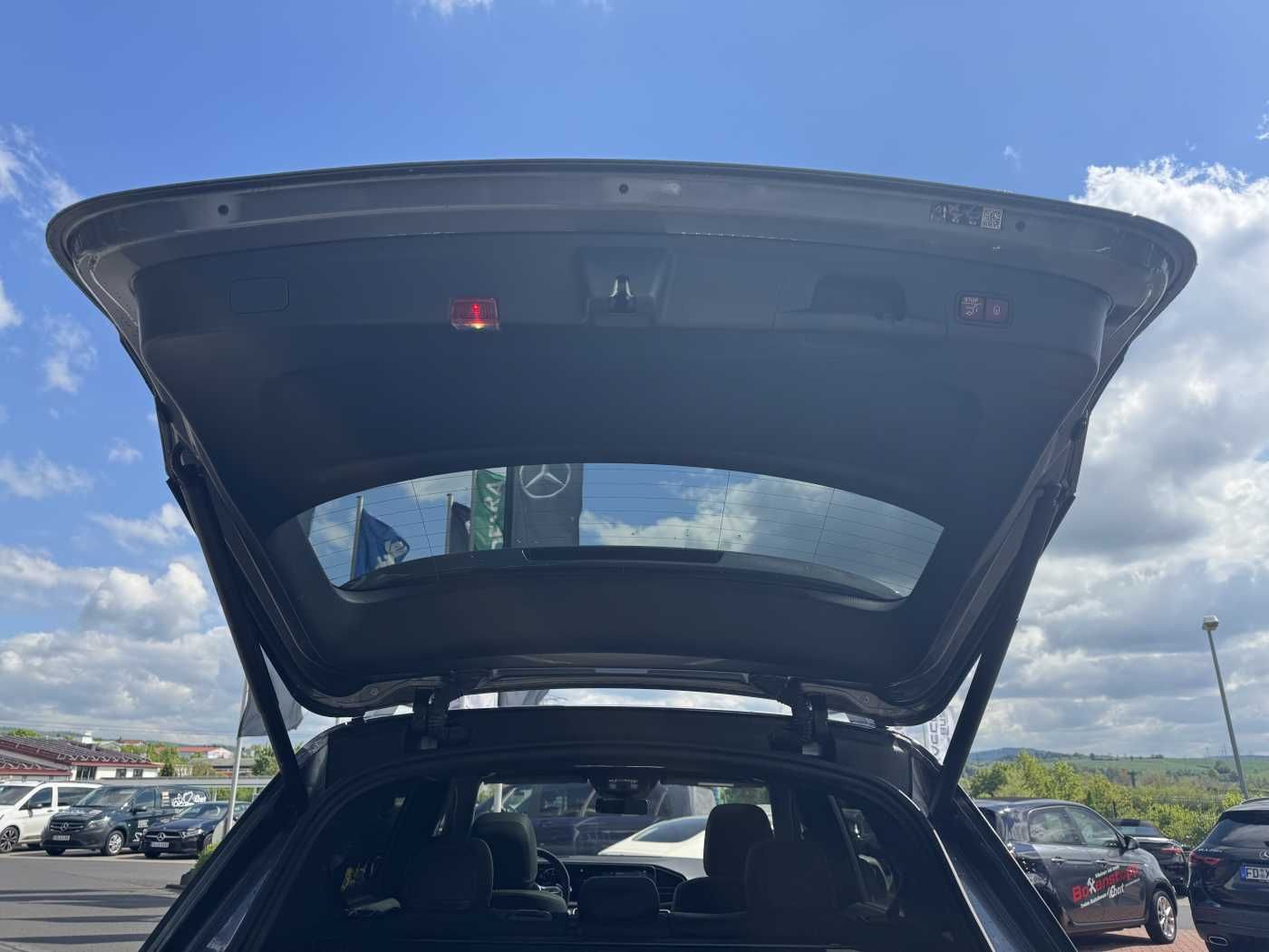 Fahrzeugabbildung Mercedes-Benz GLE 53 AMG+Pano+Distr+ABC+Burm+StandH+HUD+ 360