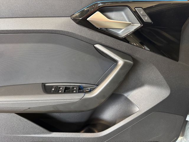 A1 Sportback 40 TFSI S LINE+LED+KAMERA+SONOS+