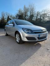 Opel Astra 1.3 CDTI - Opel Astra aus 2005 mit Diesel-Antrieb