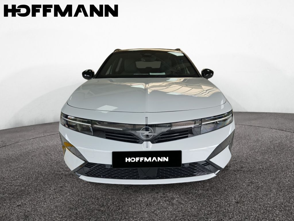 Fahrzeugabbildung Opel Astra ST Hybrid 107 kW Ultimate (L)