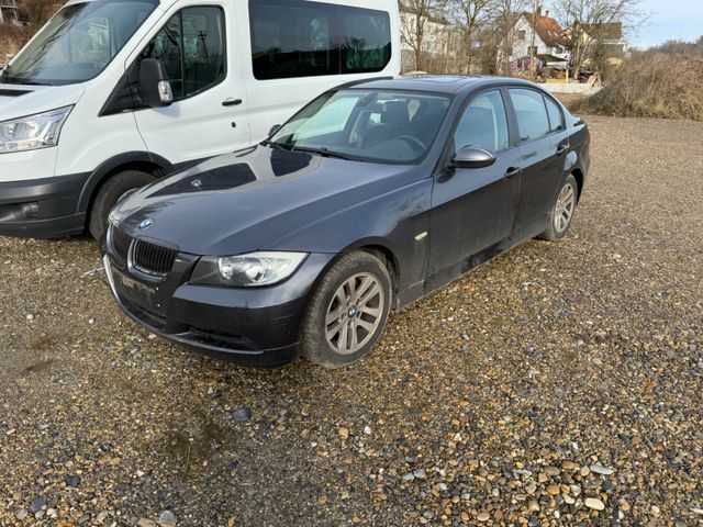 BMW 320 Baureihe 3 Lim. 320d Automatik