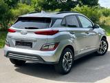 Hyundai Kona EV Prime 150kW MY23*NAVI*RFK*MIETKAUF* - Hyundai KONA Elektro: Silber
