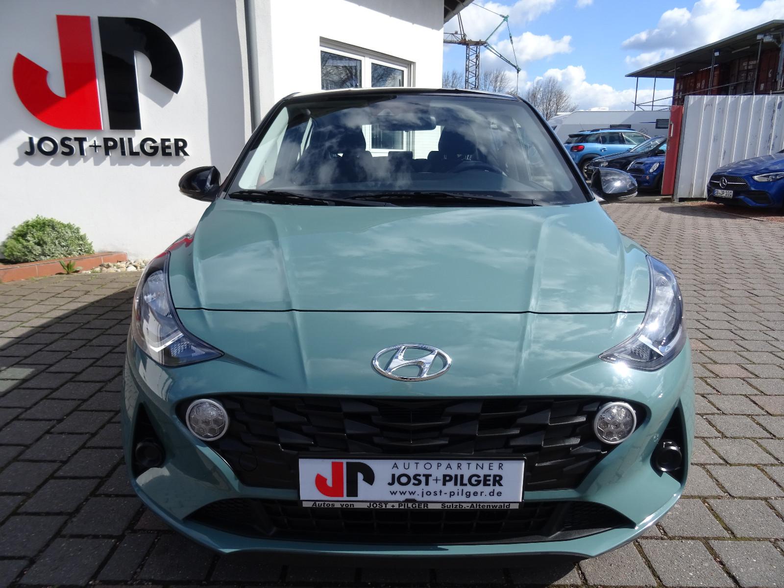 Hyundai i10 Trend Navi PDC Kamera Klimaauto SitzHzg
