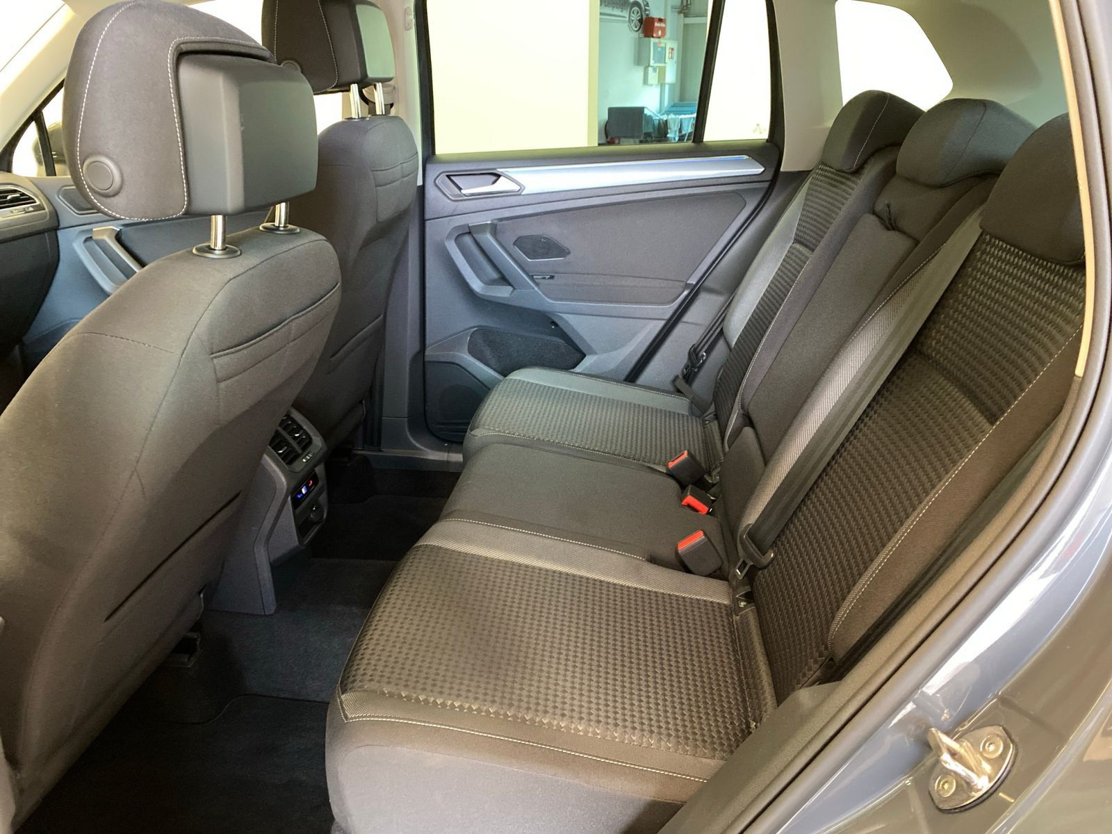 Volkswagen Tiguan - Bild 8