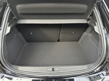 Peugeot 208 Allure HYBRID 110 e-DSC6 +KAM+SHZ+PDC+LED