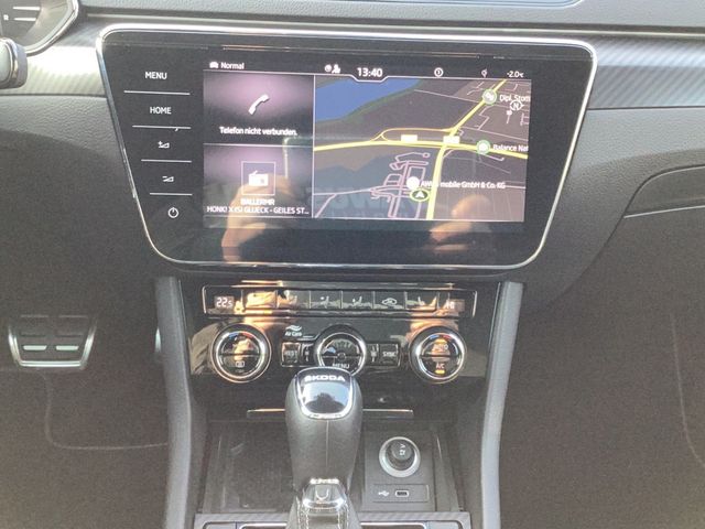 Superb Combi 2.0TDI DSG Sportline