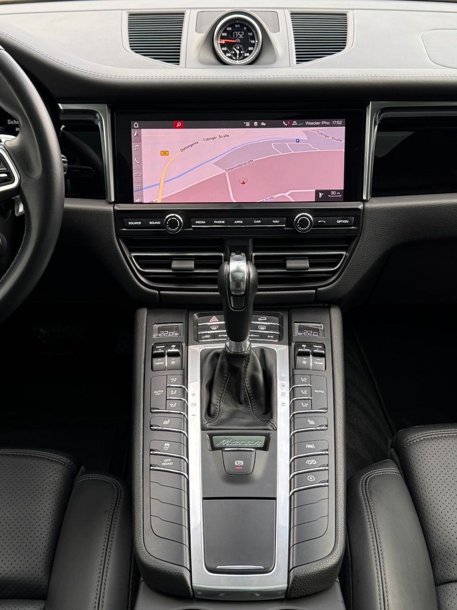 Fahrzeugabbildung Porsche Macan S V6 Pano Kamera Leder St-Heiz. Memory