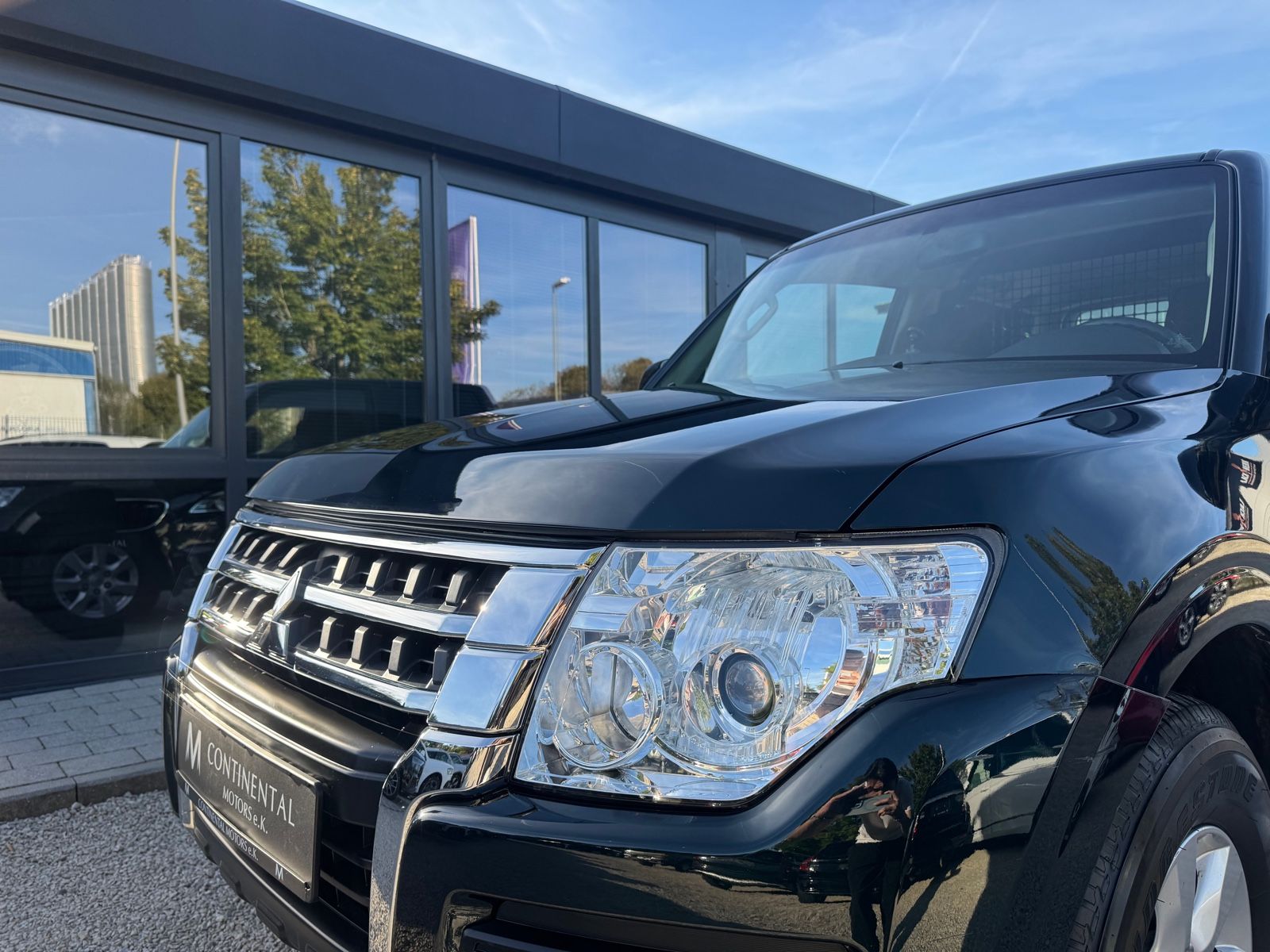 MITSUBISHI Pajero Pajero MT 3.2 DI-D Austria*LKW*2-Sitzer*TÜV Neu*, Ansicht 3