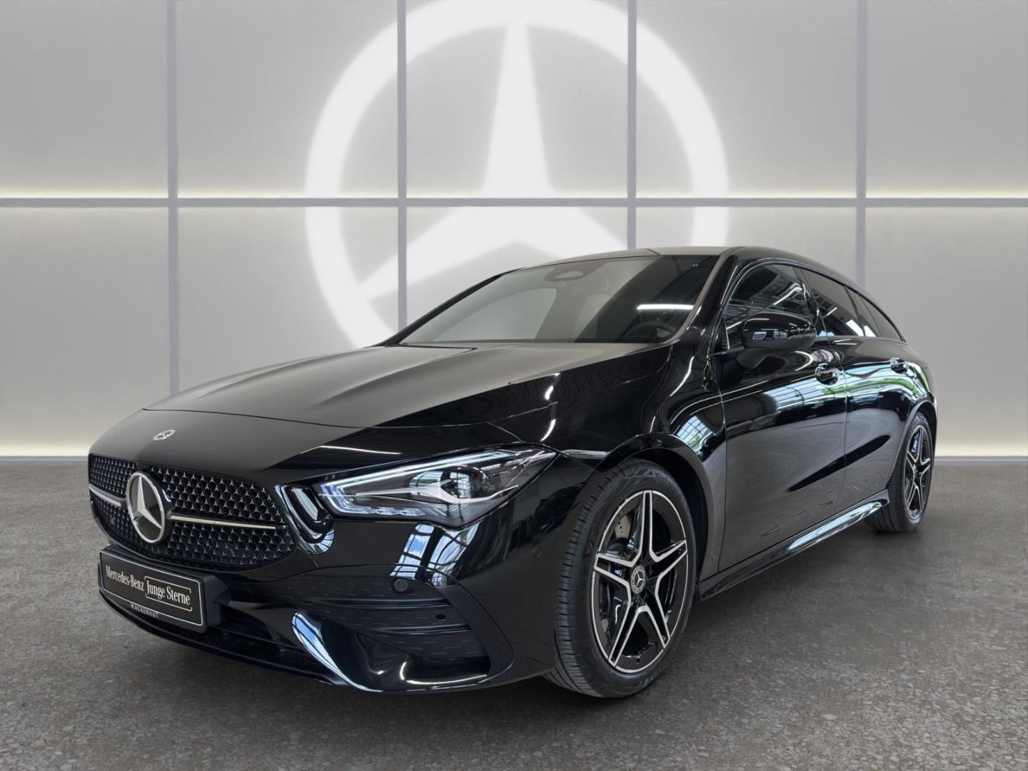 MERCEDES-BENZ CLA 250 Shooting Brake 4M AMG LINE PREMIUM NIGHT