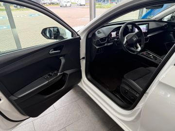Seat Leon SportstourerPanoR.KameraAHKLEDBeatsAu.