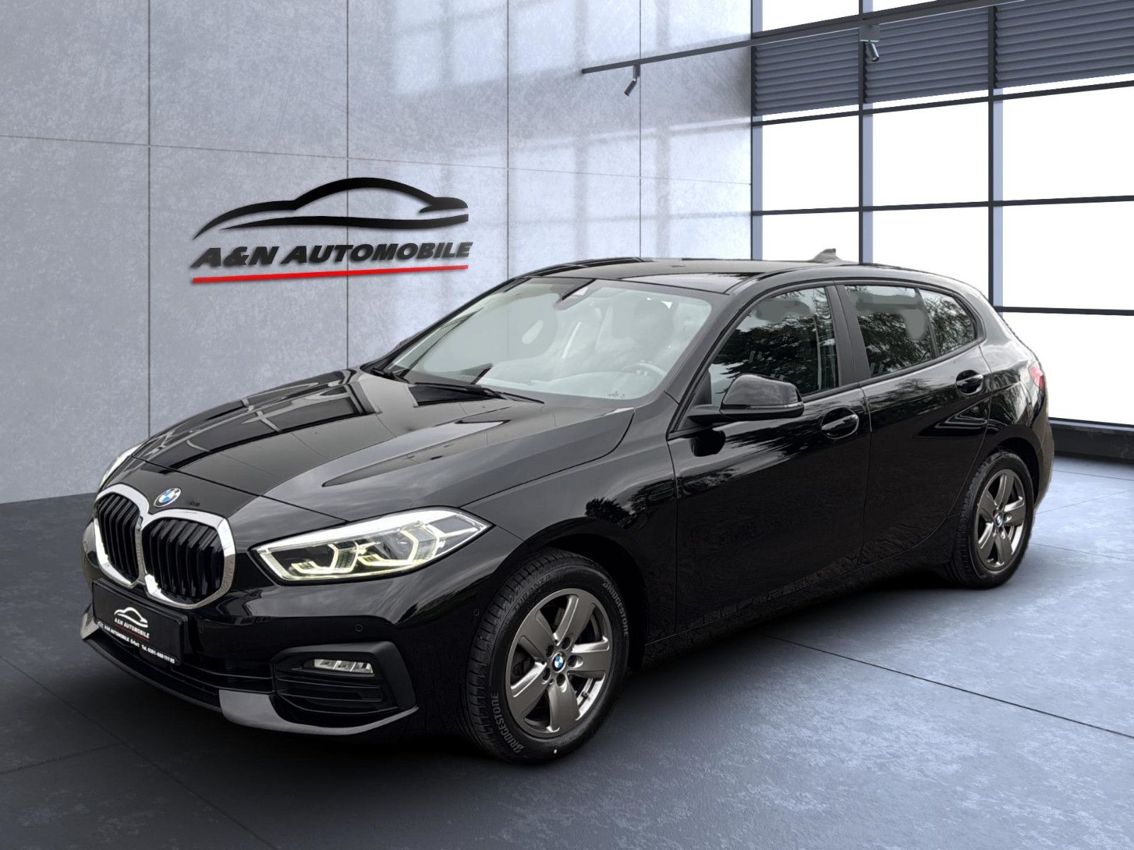 BMW 118 d Limousine+LED+NAVI+LEDER+KAMERA+1.HAND